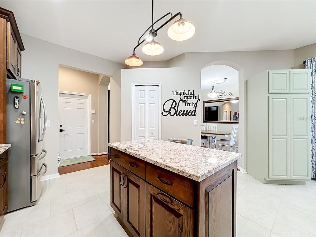 6161 BOBBY JONES COURT — photo 15 of 54