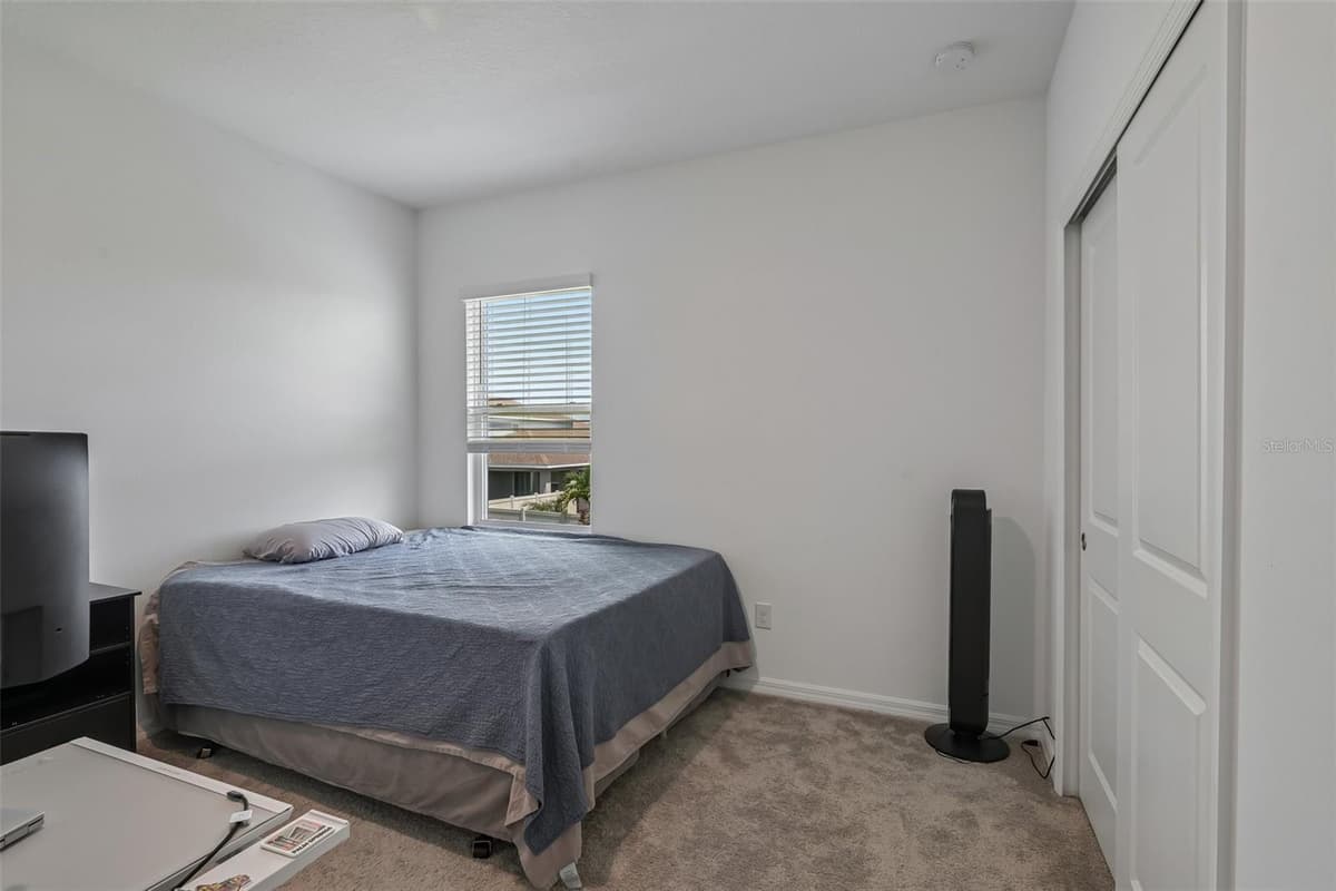 5518 LOS ROBLES COURT — photo 22 of 36
