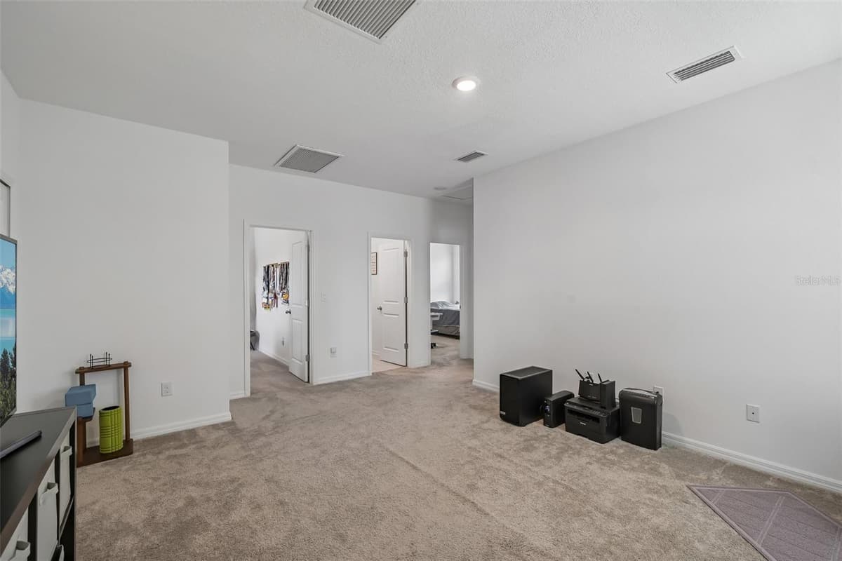 5518 LOS ROBLES COURT — photo 19 of 36