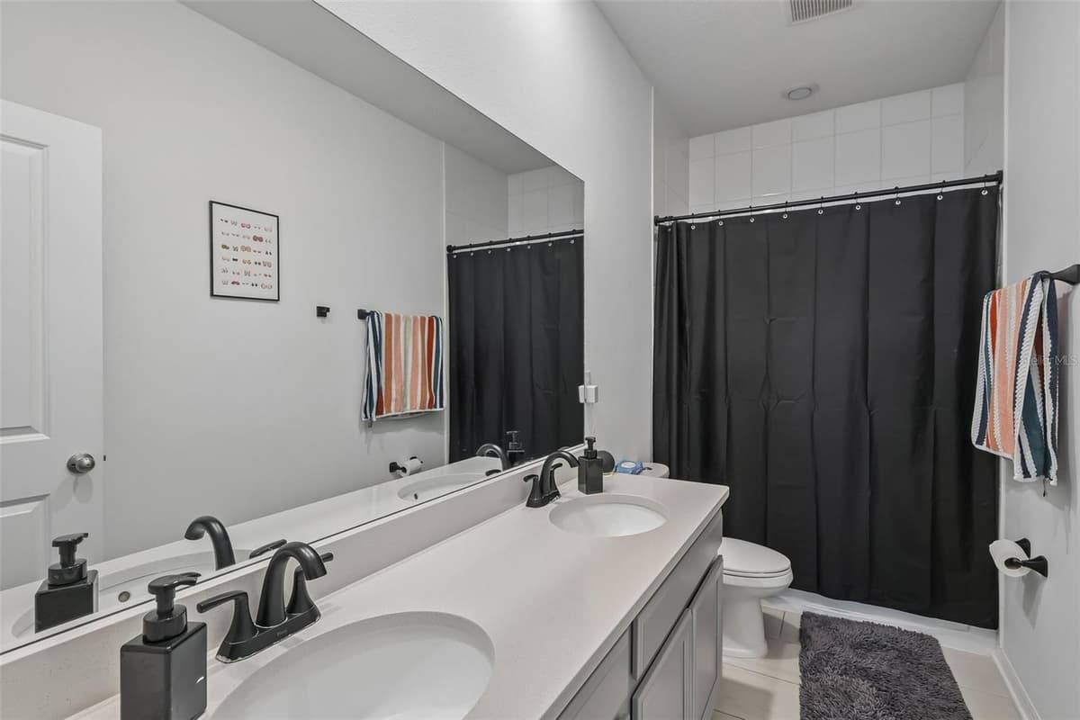 5518 LOS ROBLES COURT — photo 21 of 36
