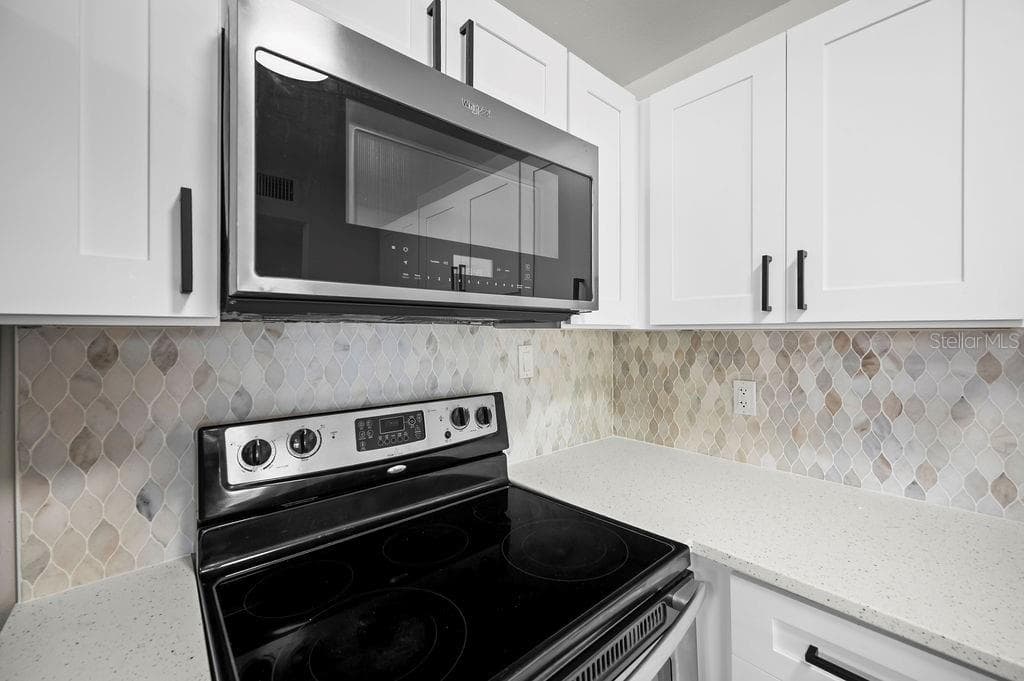 2204 SHELBY DRIVE — photo 10 of 25