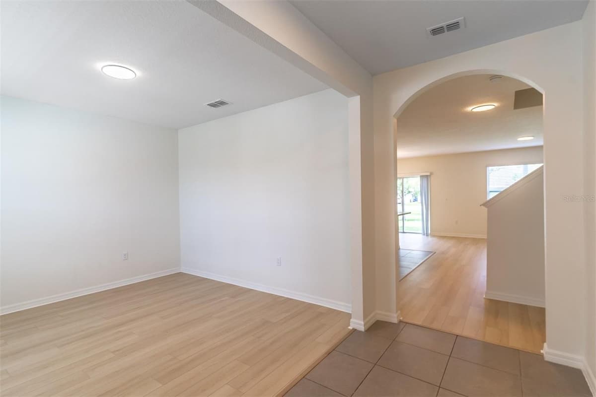 857 SHEEN CIRCLE — photo 10 of 56