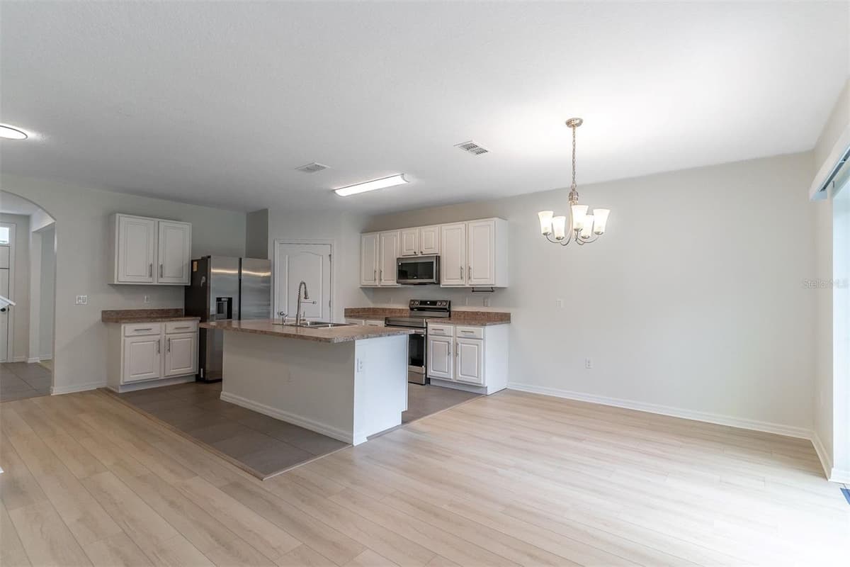 857 SHEEN CIRCLE — photo 16 of 56