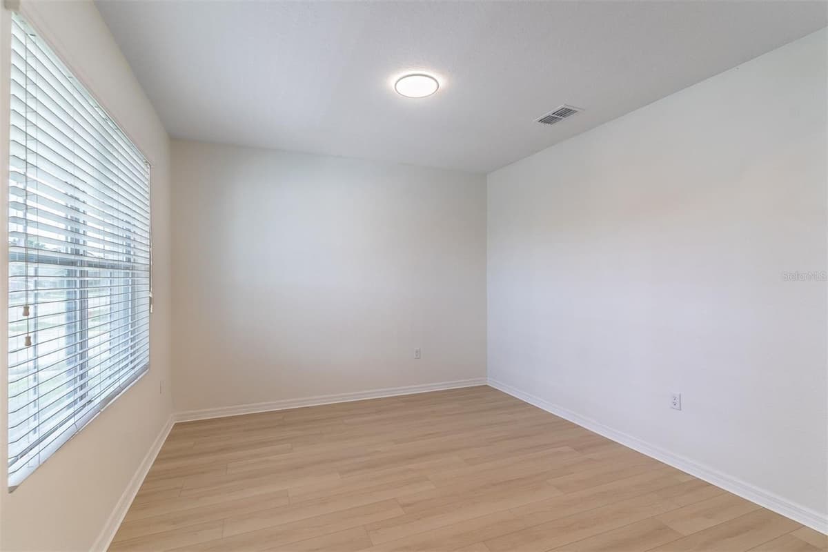 857 SHEEN CIRCLE — photo 11 of 56
