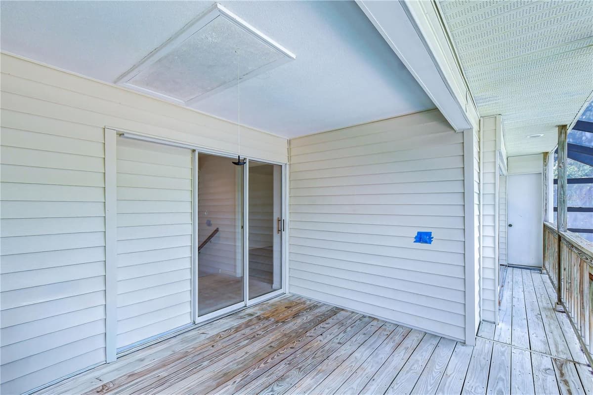 914 MILLER ROAD — photo 36 of 51