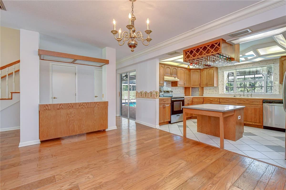 914 MILLER ROAD — photo 11 of 51