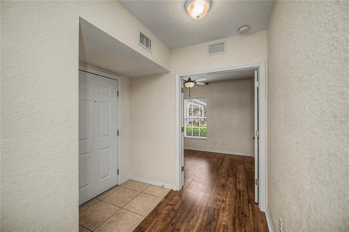 19355 WATER OAK DRIVE — photo 12 of 92