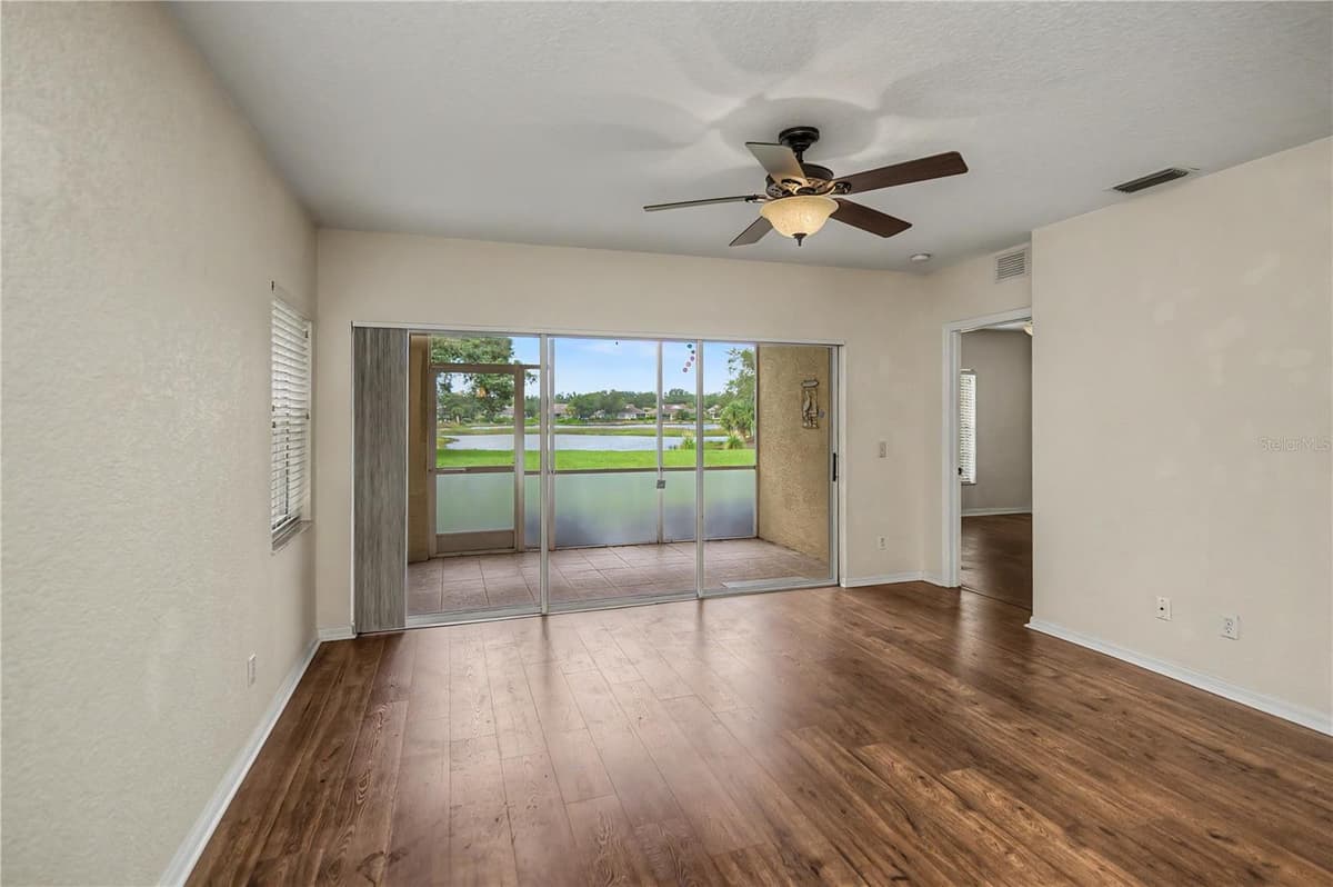 19355 WATER OAK DRIVE — photo 18 of 92