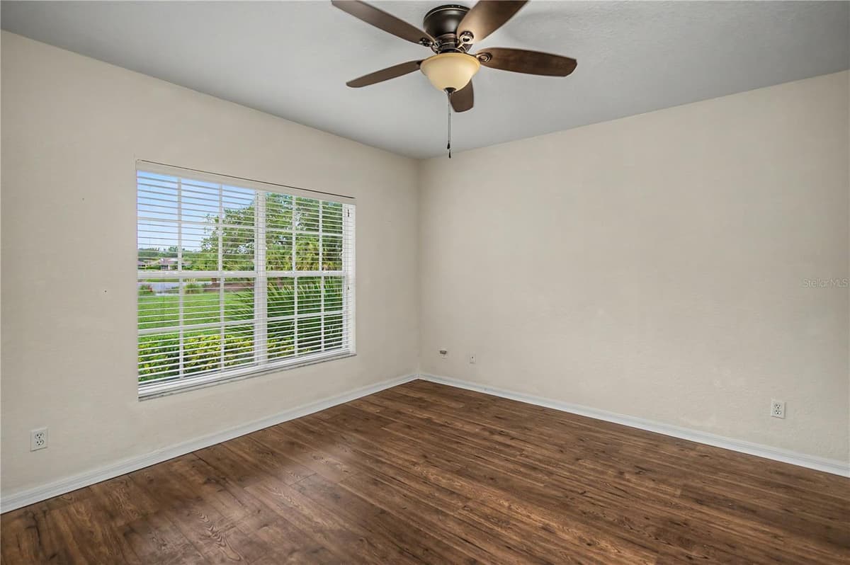 19355 WATER OAK DRIVE — photo 34 of 92