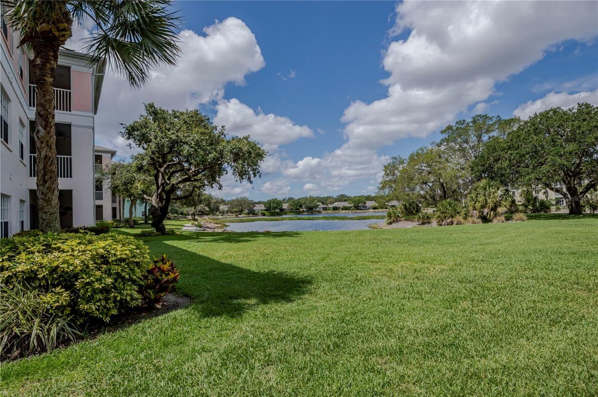 19355 WATER OAK DRIVE — photo 55 of 92