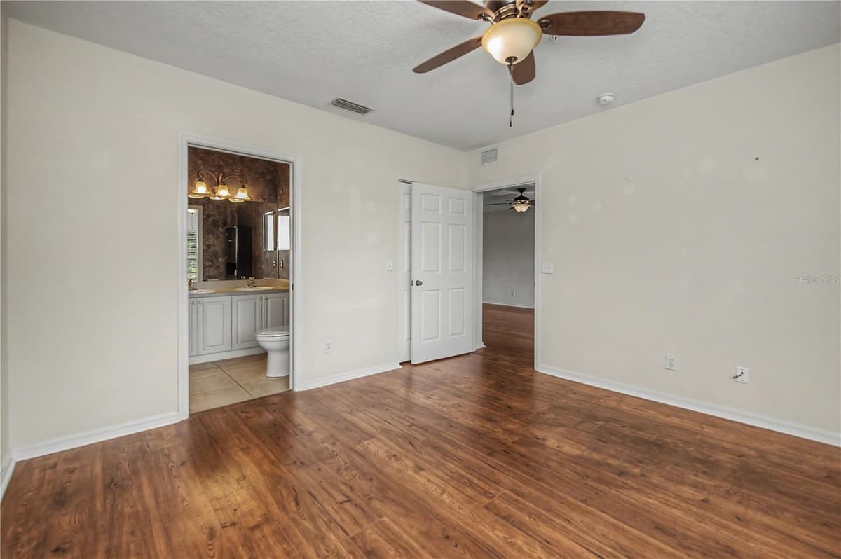 19355 WATER OAK DRIVE — photo 36 of 92