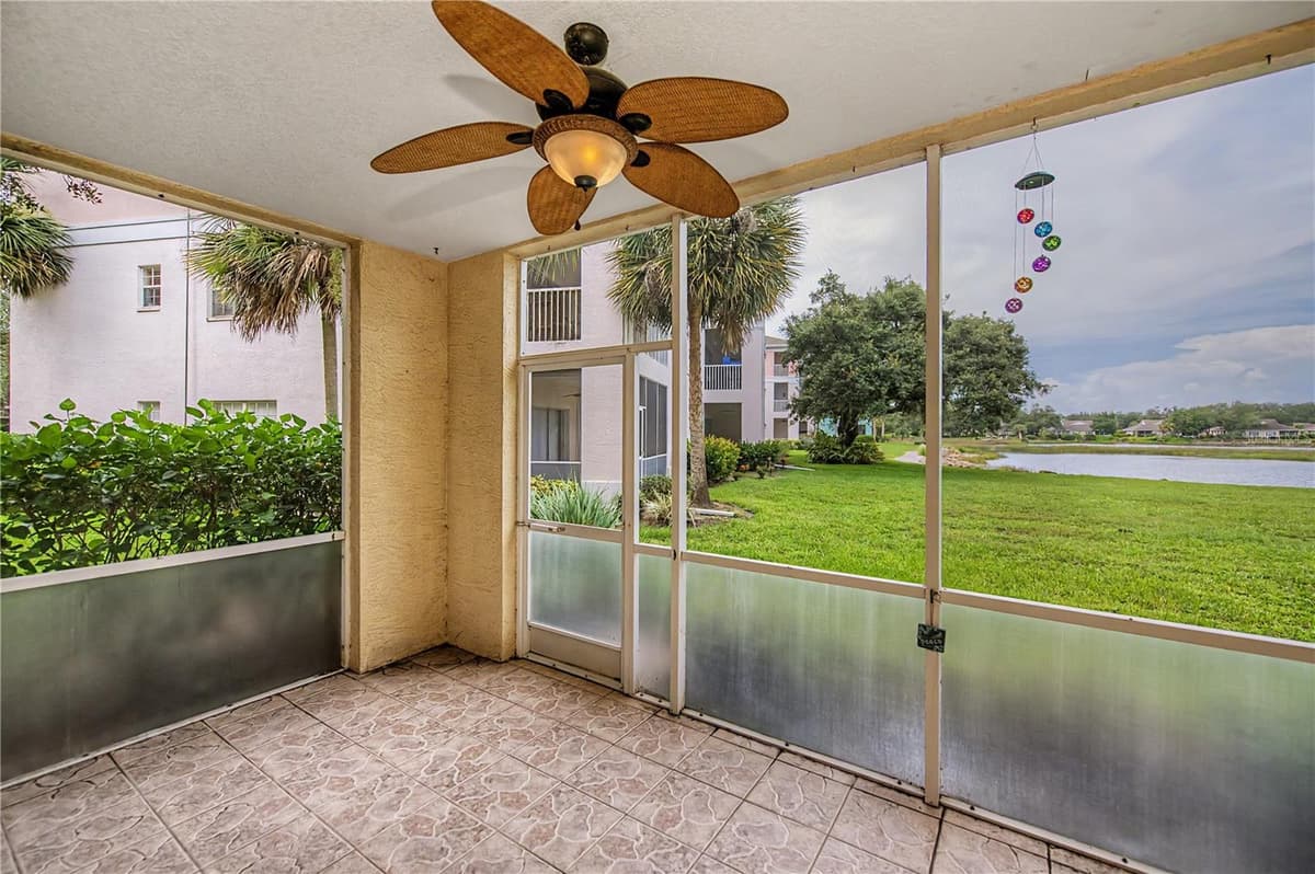 19355 WATER OAK DRIVE — photo 48 of 92