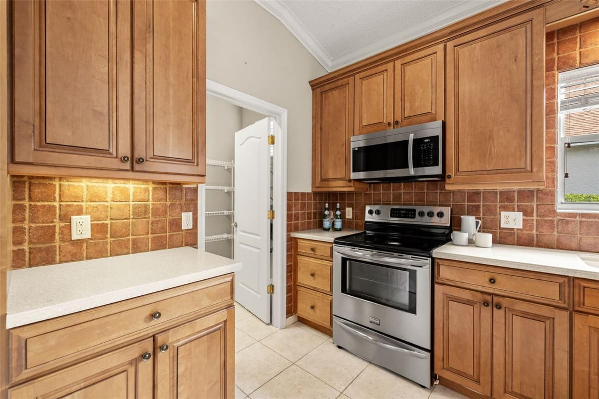19425 MELODY FAIR PLACE — photo 12 of 45