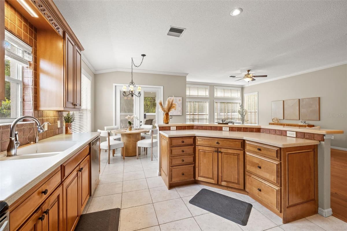 19425 MELODY FAIR PLACE — photo 11 of 45