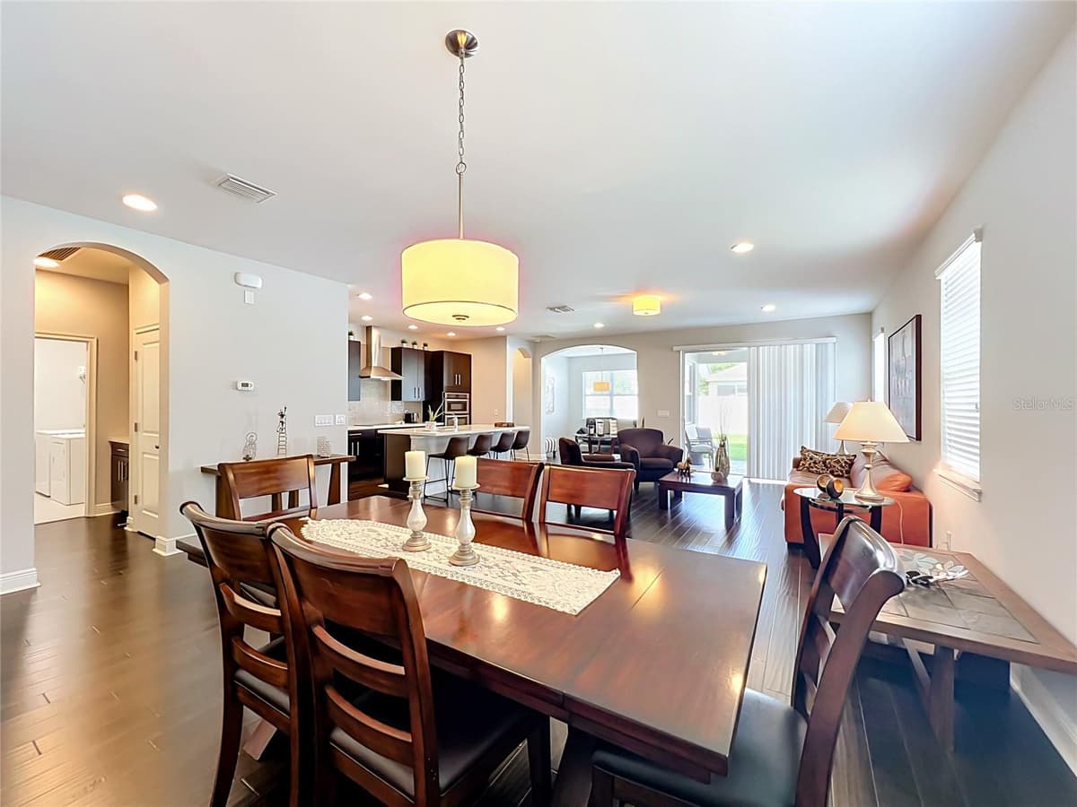 7222 STILL POND LANE — photo 11 of 32