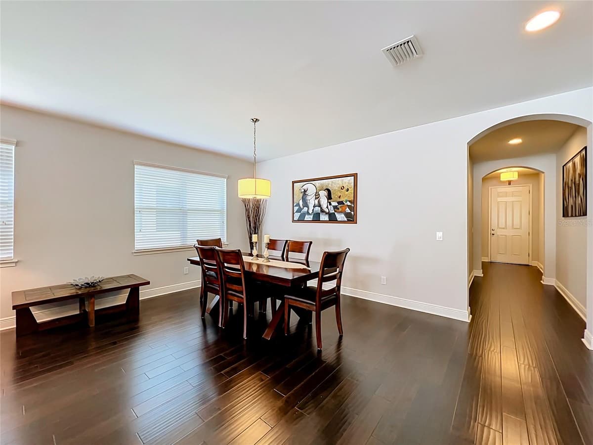 7222 STILL POND LANE — photo 9 of 32