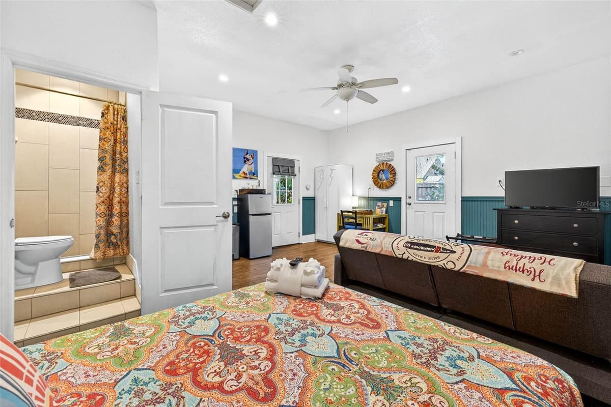 2705 POPLAR AVENUE — photo 46 of 54
