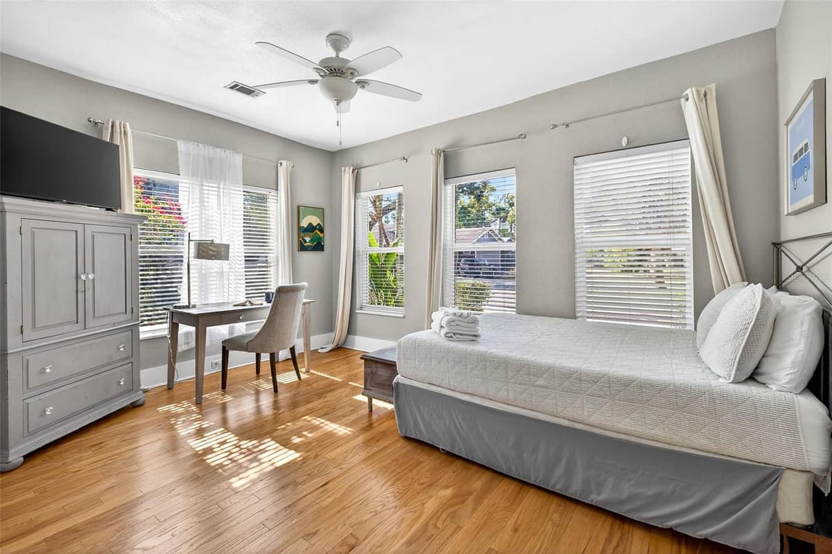 2705 POPLAR AVENUE — photo 30 of 54