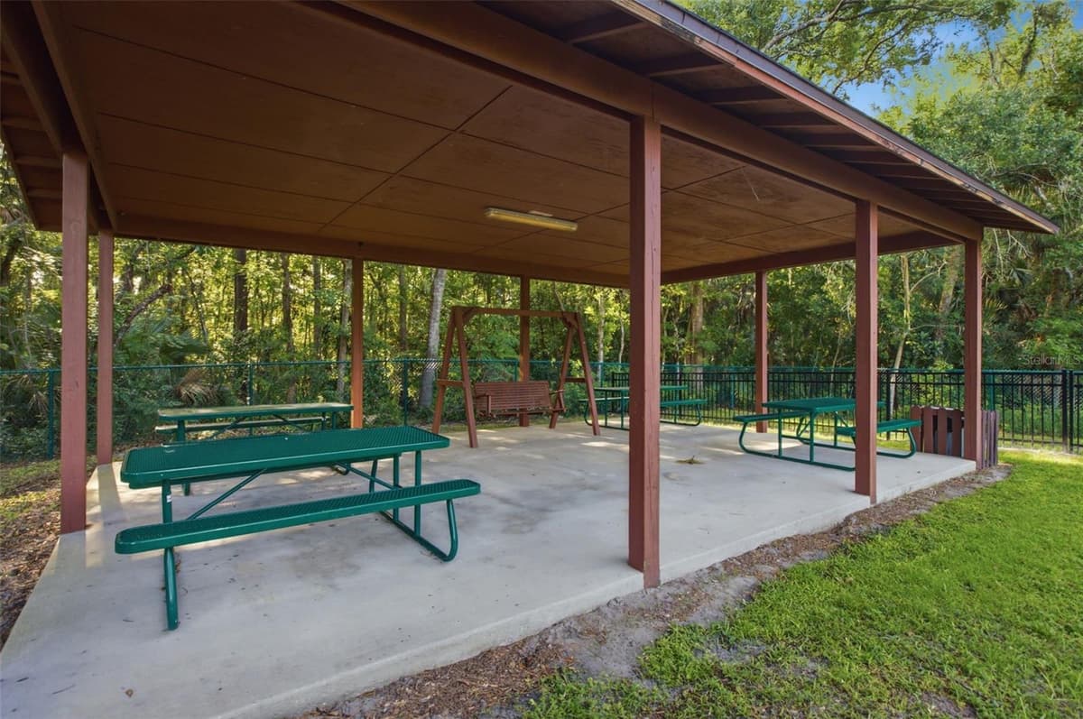 638 TALL OAKS TERRACE — photo 41 of 44