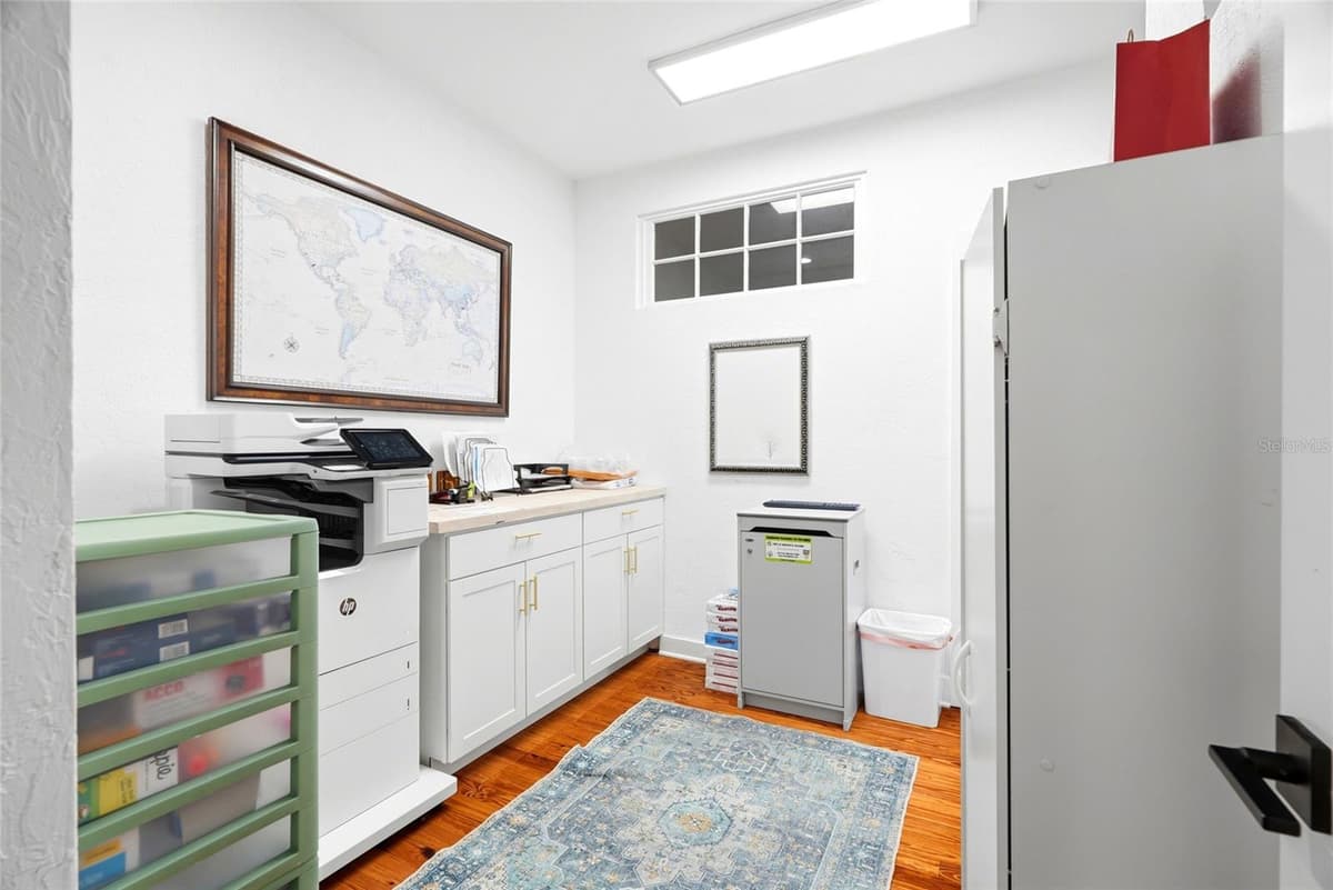 7024 CENTRAL AVENUE — photo 17 of 41