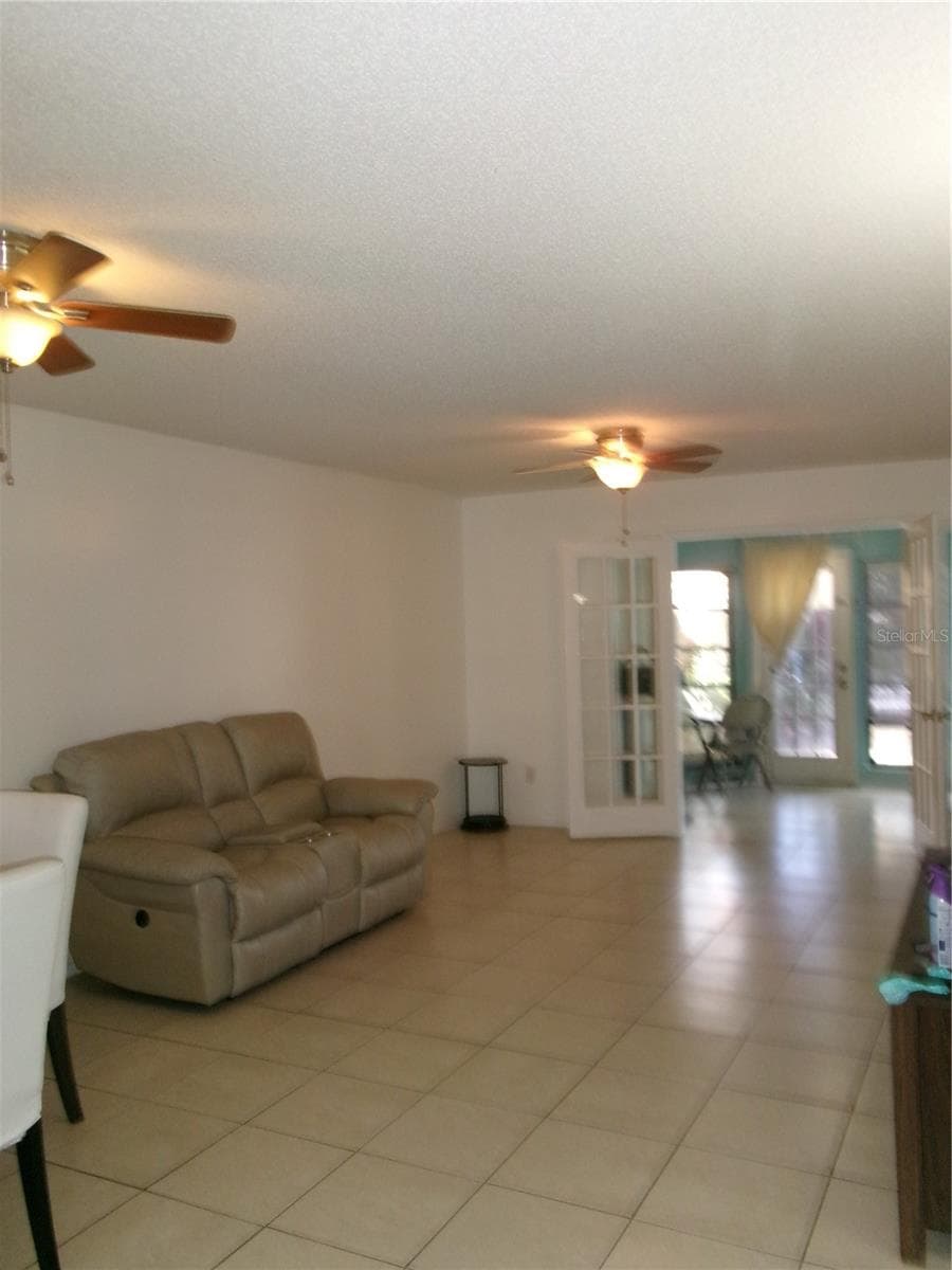 4324 MIDDLEBROOK ROAD — photo 13 of 40