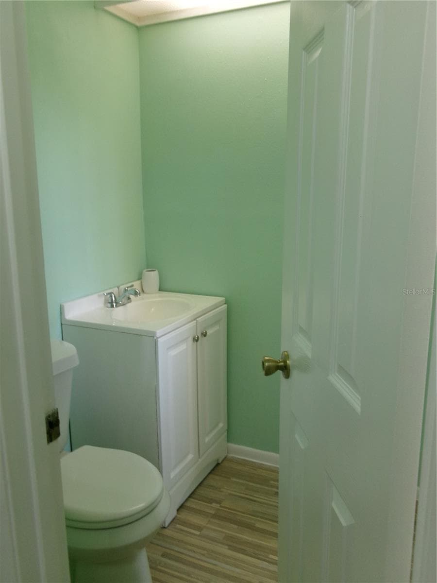 4324 MIDDLEBROOK ROAD — photo 10 of 40