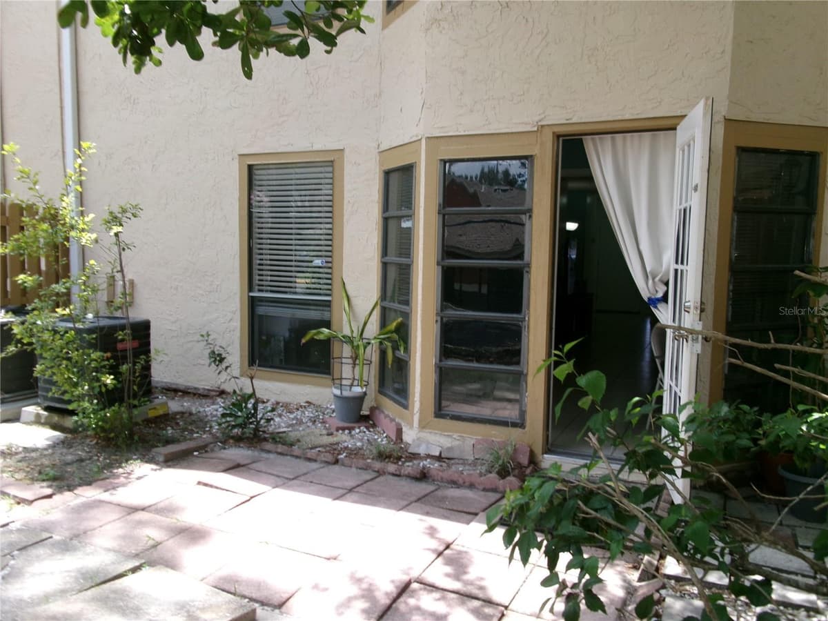 4324 MIDDLEBROOK ROAD — photo 30 of 40