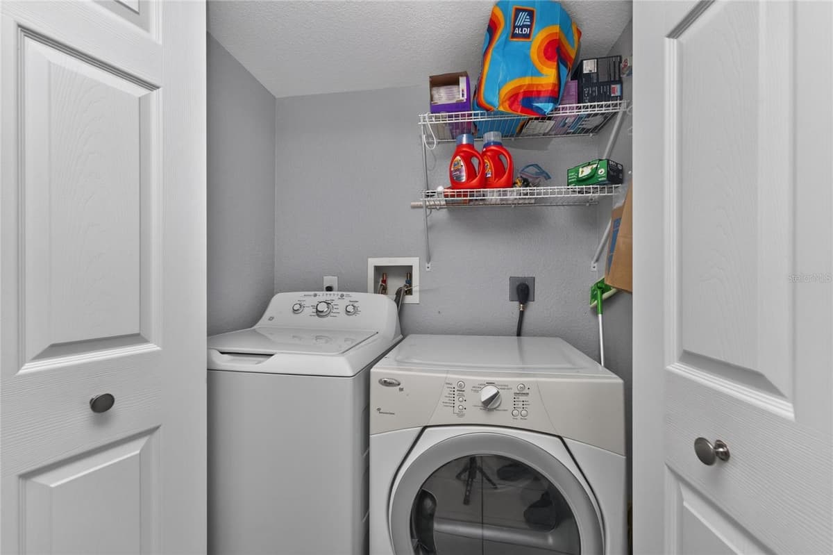 9500 FIDDLERS GREEN CIRCLE — photo 17 of 57