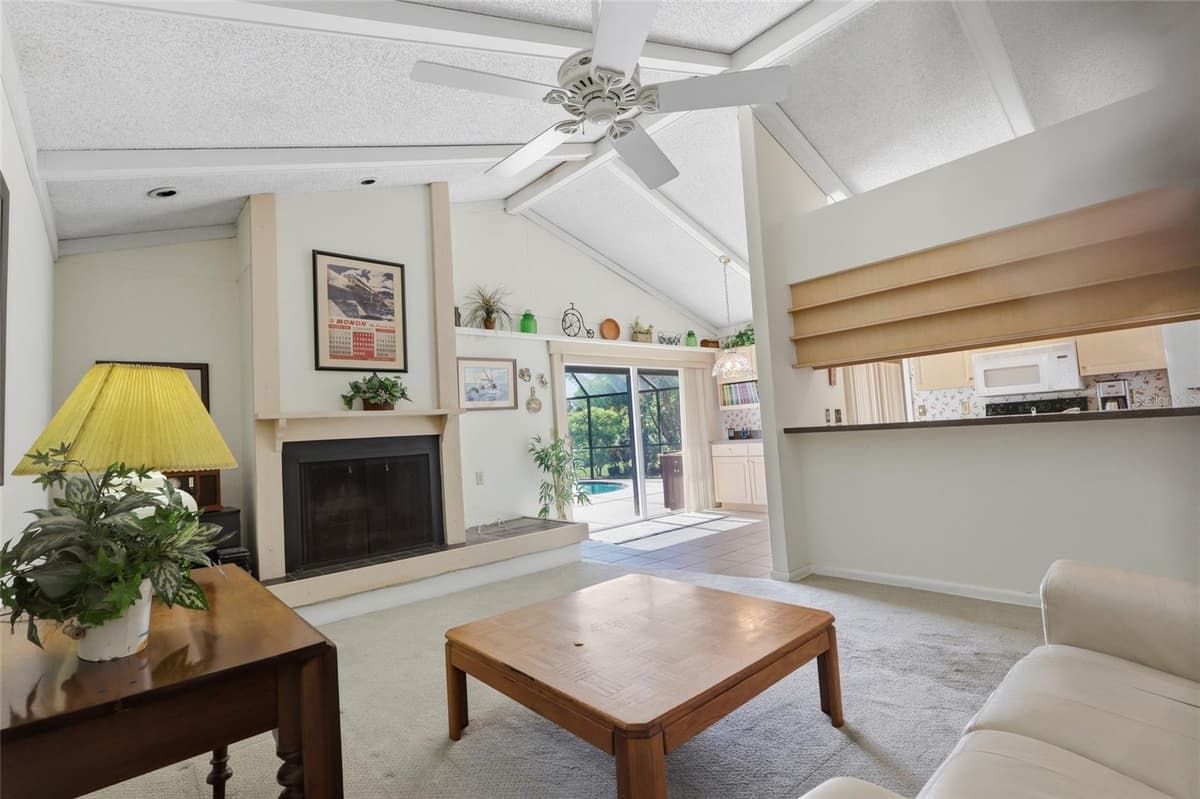 6811 TWELVE OAKS BOULEVARD — photo 14 of 26