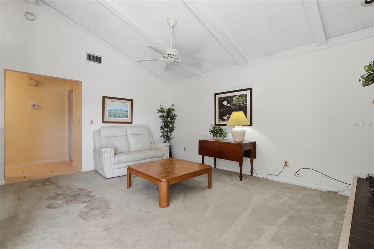 6811 TWELVE OAKS BOULEVARD — photo 17 of 26