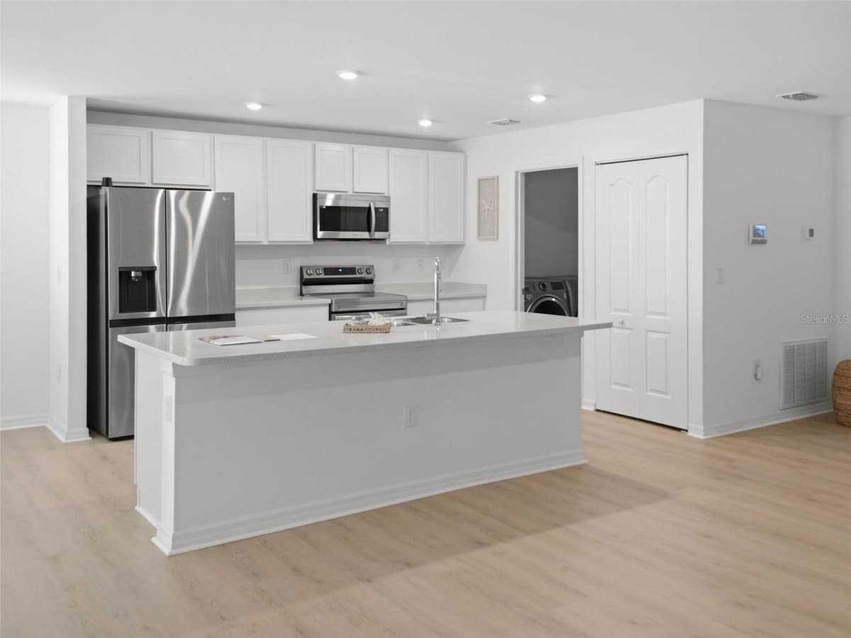 3276 CAMILO DRIVE — photo 13 of 46