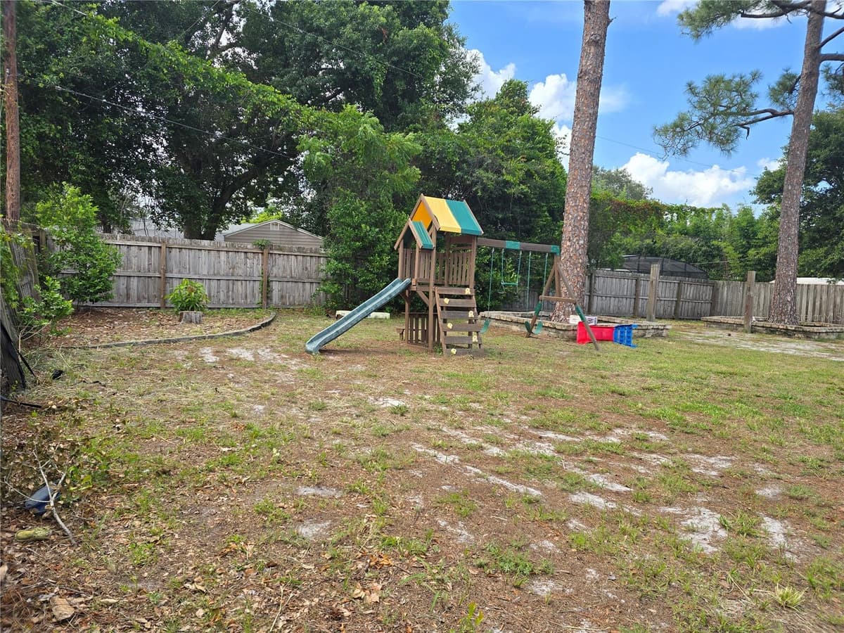 1432 LANDOVER AVENUE — photo 44 of 48