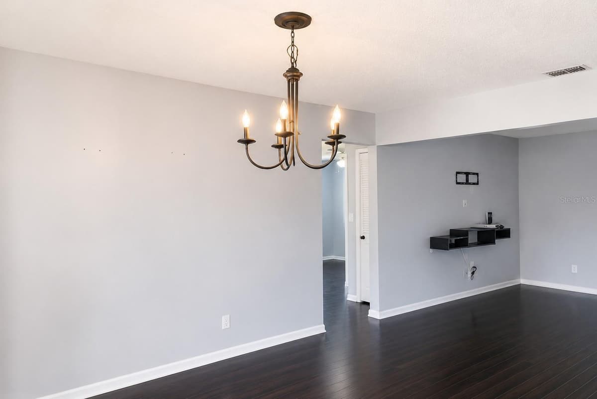 1432 LANDOVER AVENUE — photo 14 of 48