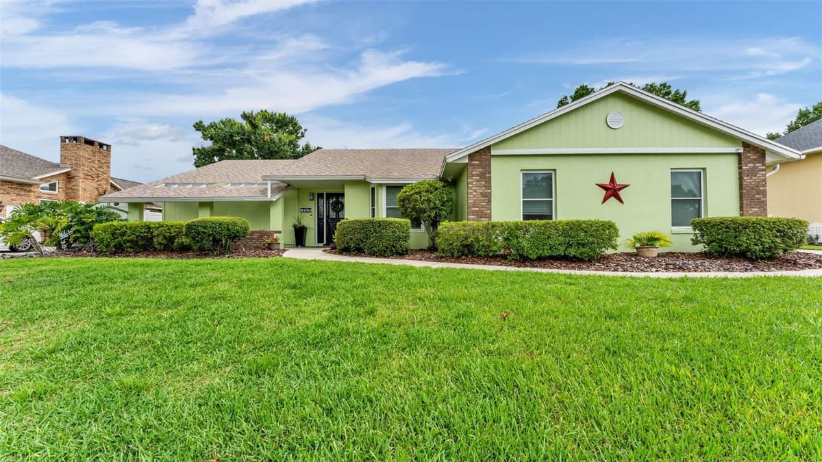 4765 HIGHLANDS PLACE CIRCLE — photo 1 of 57