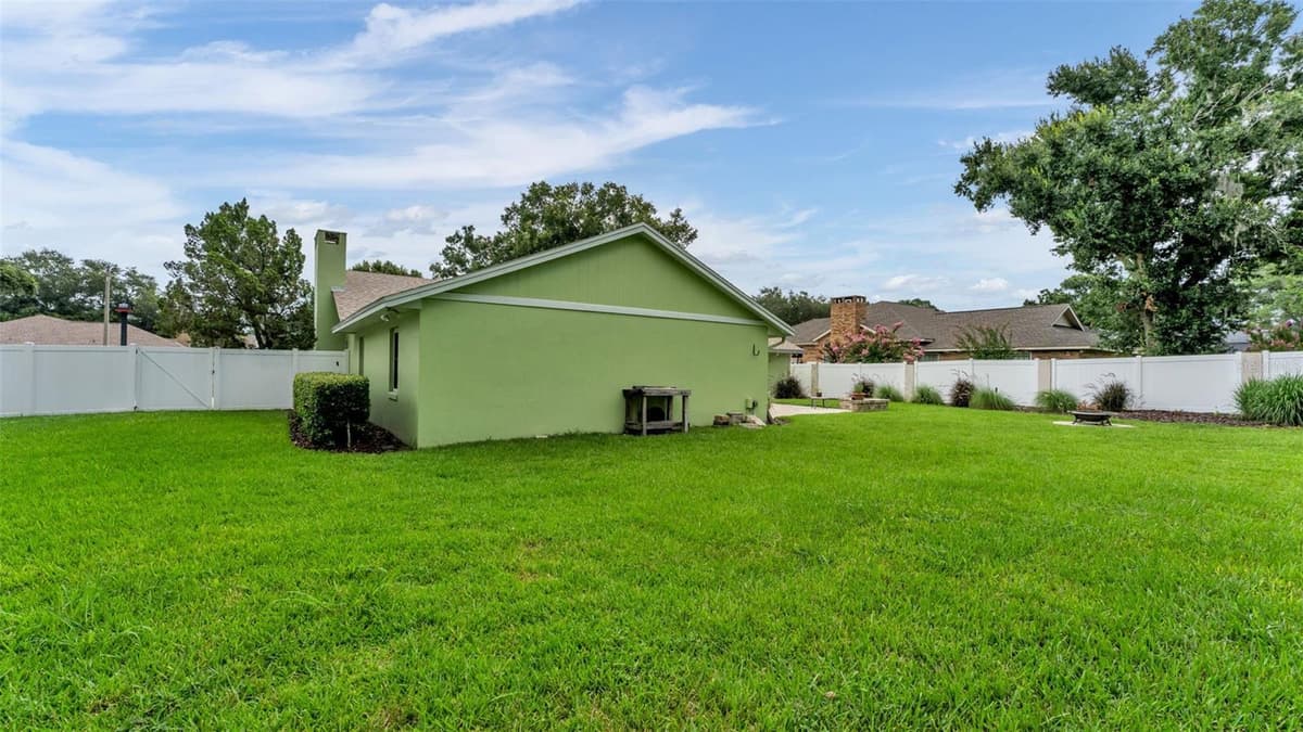 4765 HIGHLANDS PLACE CIRCLE — photo 46 of 57