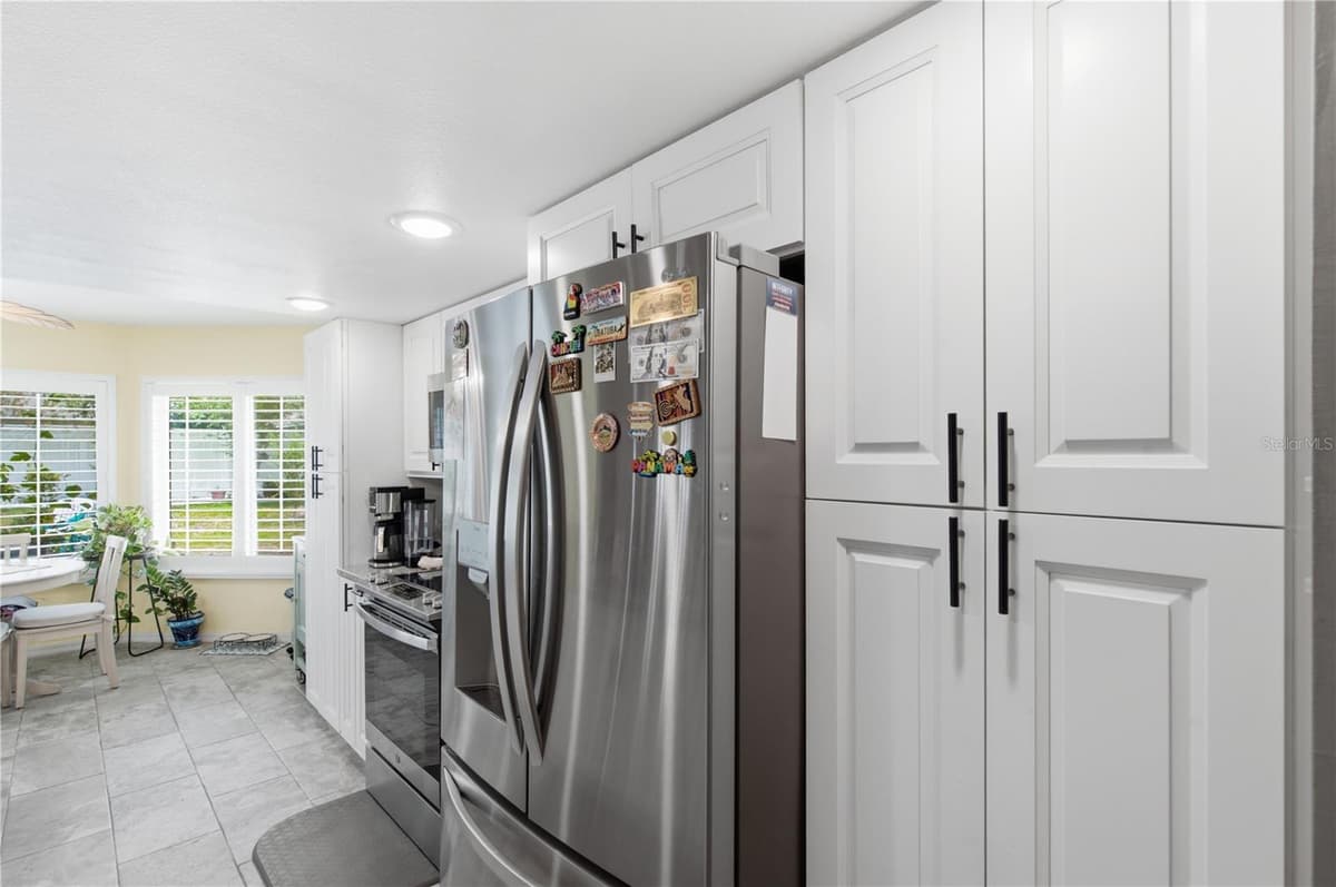 13220 LINDEN DRIVE — photo 13 of 43