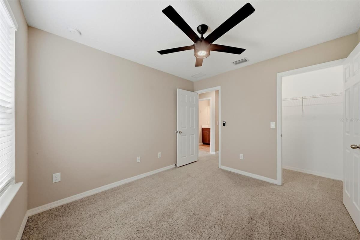 18924 ULMUS STREET — photo 29 of 55