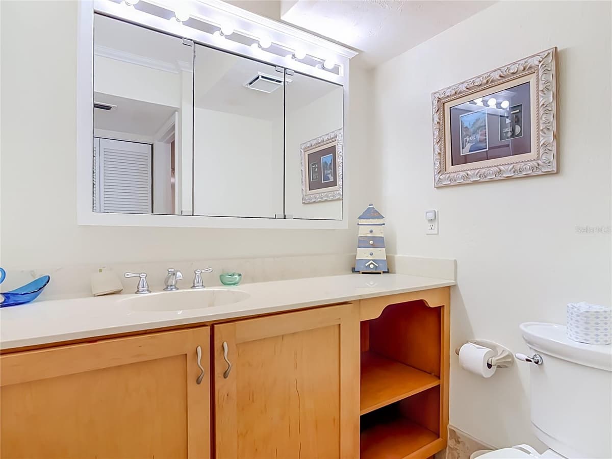 5207 ATLANTIC AVENUE — photo 27 of 60