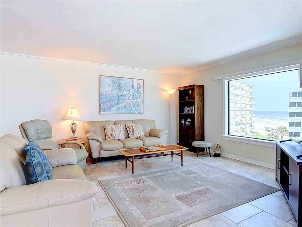 5207 ATLANTIC AVENUE — photo 23 of 60