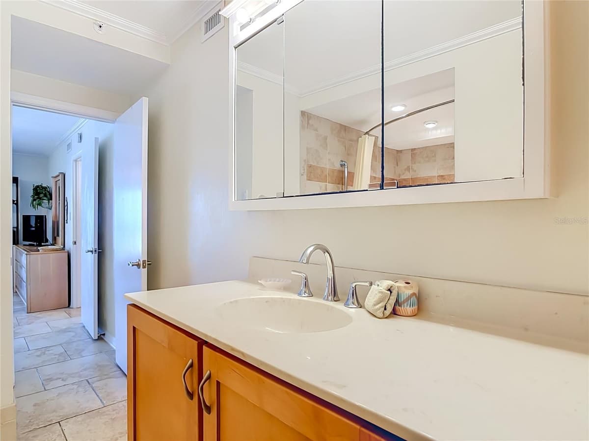 5207 ATLANTIC AVENUE — photo 34 of 60