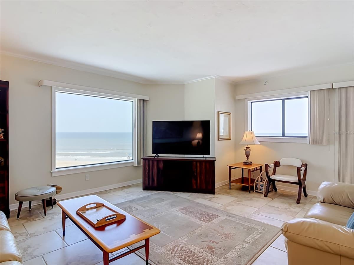 5207 ATLANTIC AVENUE — photo 21 of 60