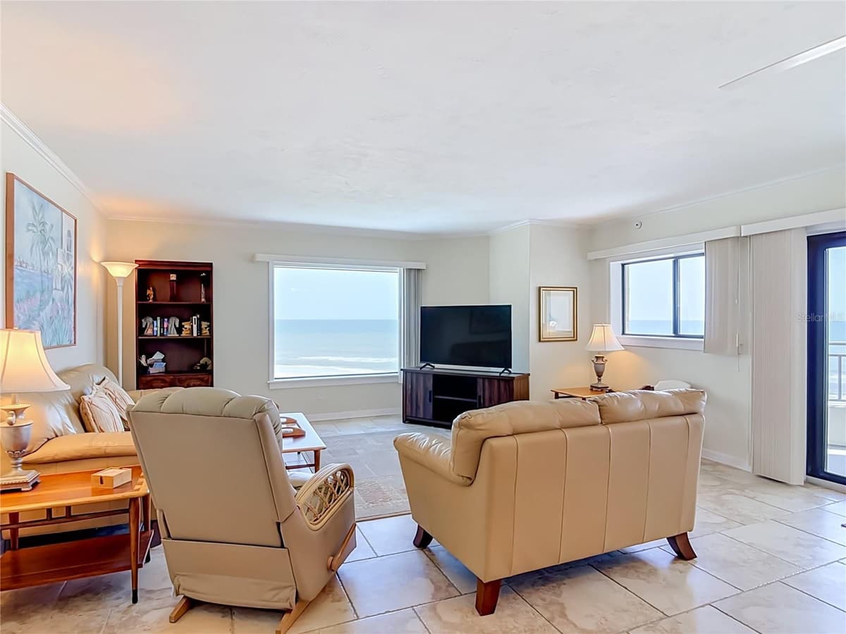 5207 ATLANTIC AVENUE — photo 20 of 60