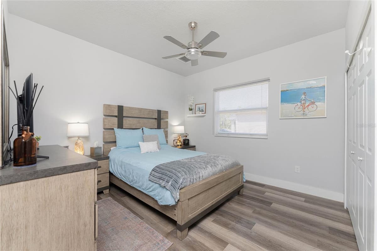 23387 CEDARTON AVENUE — photo 30 of 77