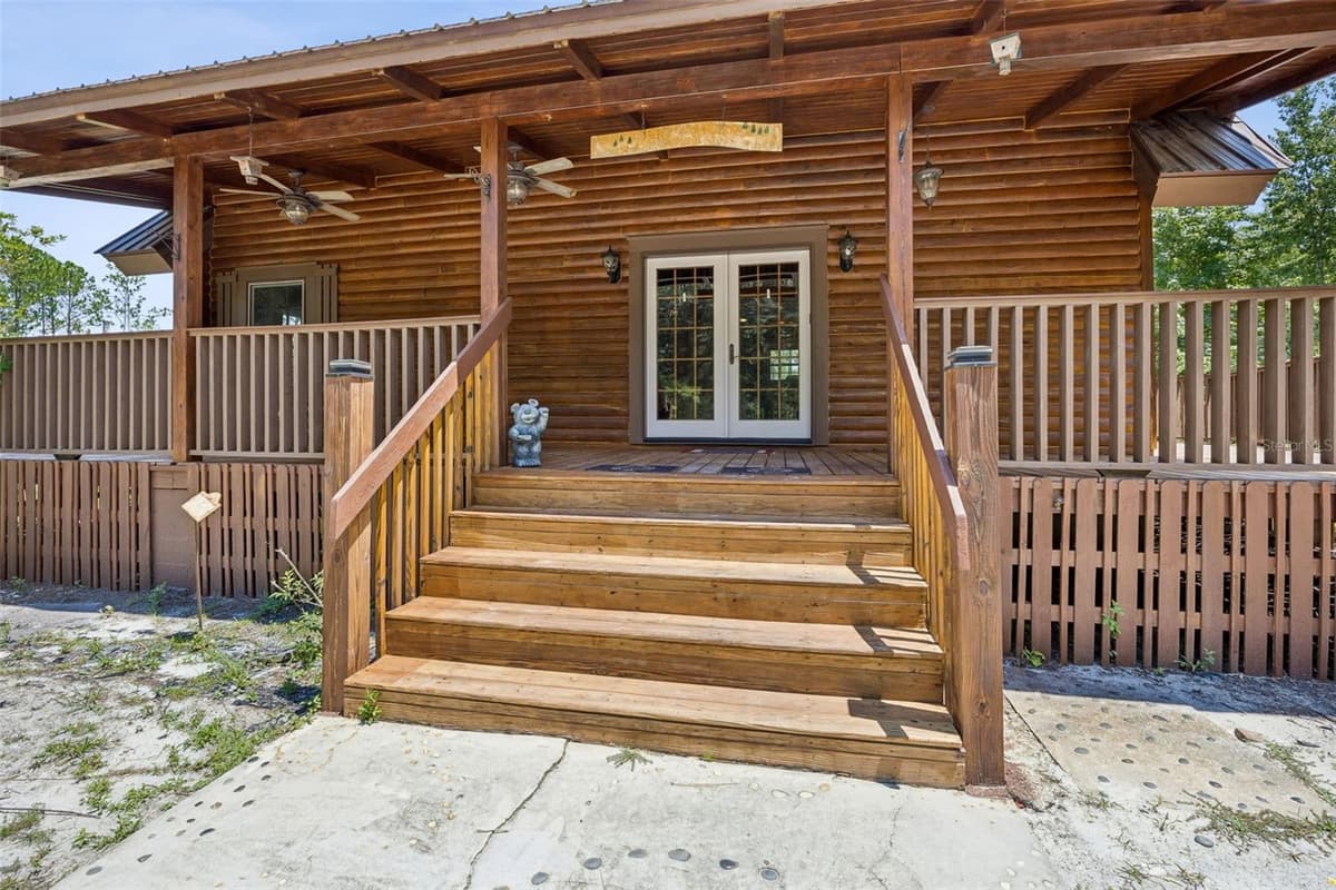 152 PIONEER TRAIL — photo 4 of 47