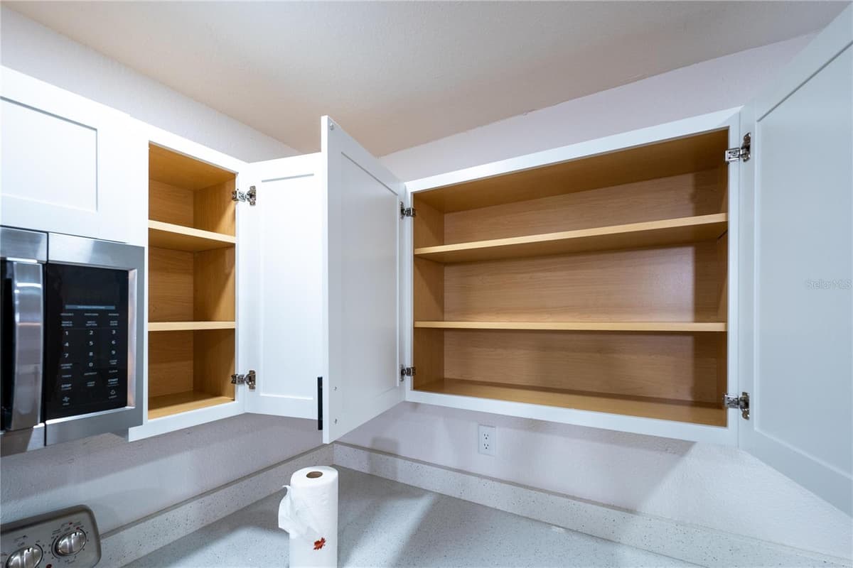 5248 KING STREET — photo 29 of 43