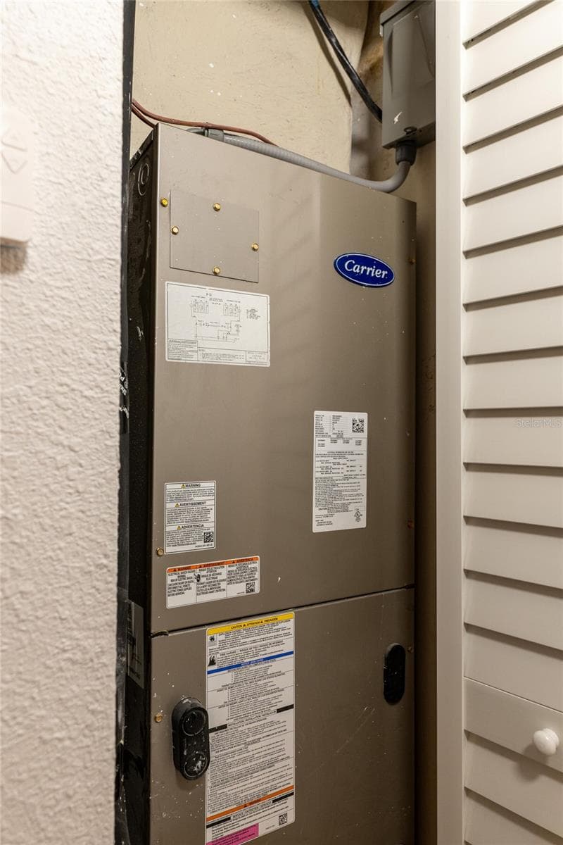 5248 KING STREET — photo 41 of 43