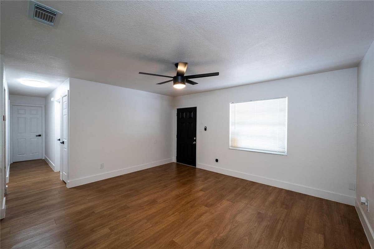 5248 KING STREET — photo 25 of 43