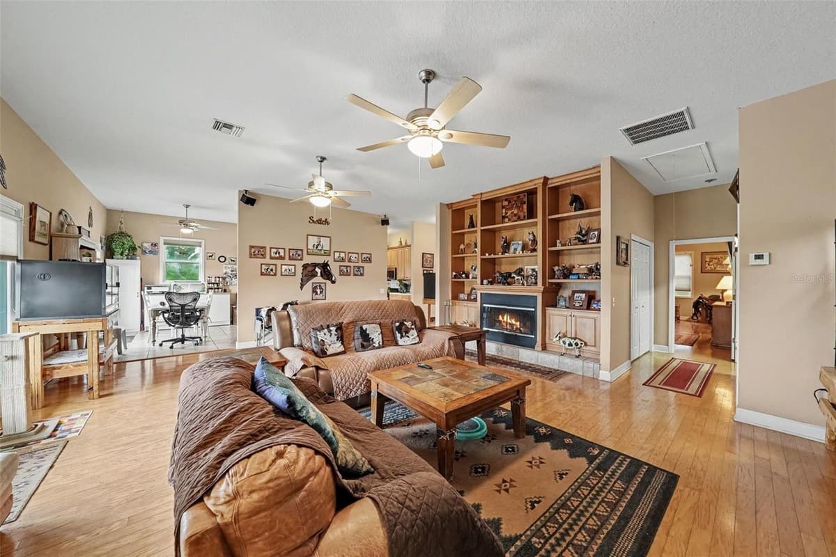 36304 TOMKOW LANE — photo 8 of 63