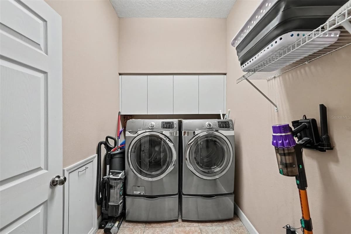 36304 TOMKOW LANE — photo 31 of 63