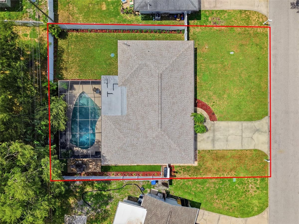 1417 FAIRFIELD DRIVE — photo 42 of 47